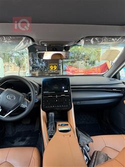 تويوتا أفالون